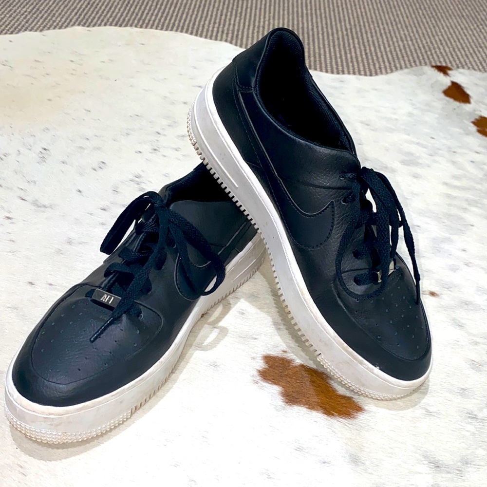 NIKE Air Forces